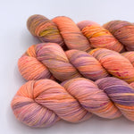 Load image into Gallery viewer, Merino Singles - Tulips (dye lot 2)