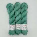 Lade das Bild in den Galerie-Viewer, Silky Lustre
