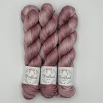 Lade das Bild in den Galerie-Viewer, Pure Silk 800
