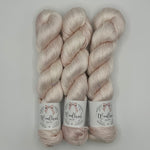 Lade das Bild in den Galerie-Viewer, Pure Silk 800
