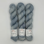 Lade das Bild in den Galerie-Viewer, Silky Lustre
