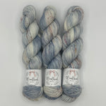 Lade das Bild in den Galerie-Viewer, Cashmerino Sock - Neue Farben
