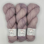 Lade das Bild in den Galerie-Viewer, Cozy
