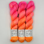 Lade das Bild in den Galerie-Viewer, Cashmerino Sock - Neue Farben
