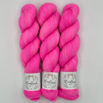 Lade das Bild in den Galerie-Viewer, Cashmerino Sock - Neue Farben
