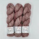 Lade das Bild in den Galerie-Viewer, Cloud Baby Yak

