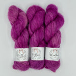 Lade das Bild in den Galerie-Viewer, Cloud Baby Yak
