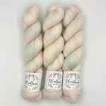 Lade das Bild in den Galerie-Viewer, Cashmerino Sock - Neue Farben
