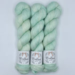 Lade das Bild in den Galerie-Viewer, Silky Merino Singles
