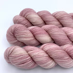 Load image into Gallery viewer, Cashmerino Sock - Mauvelous
