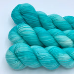 Load image into Gallery viewer, Cashmerino Sock - Pool
