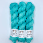 Lade das Bild in den Galerie-Viewer, Silky Merino Singles
