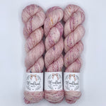 Lade das Bild in den Galerie-Viewer, Silky Merino Singles
