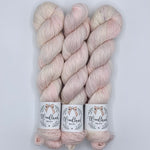 Lade das Bild in den Galerie-Viewer, Silky Merino Singles
